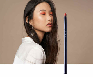 Say Makeup shadow brush perfect for smoky eye makeup No. 3