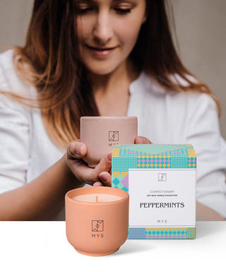 Mys peppermints scented soy candle in a ceramic pot