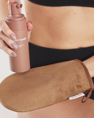 Body Tones Self-Tanning Foam for All Skin Tones + Application Mitt Set - 3