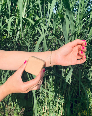 Gently bronzing body lotion bar with bacuri butter and eco glitter Auna_1 - 3