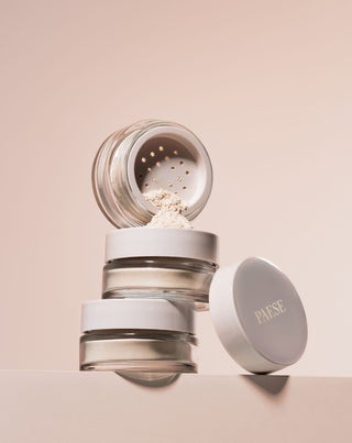 Transparent loose olive powder with moisturizing complex by Paese - 6