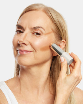 Aggie face contouring bronzer stick for mature skin 50+ - 4