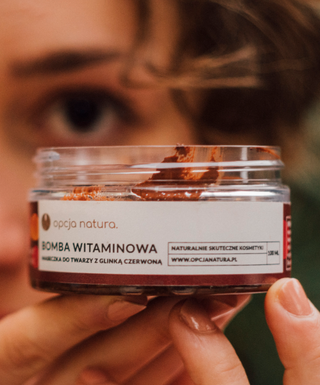 Vitamin Bomb Face and Body Mask with 100% Natural Red Clay Opcja Natura - 2