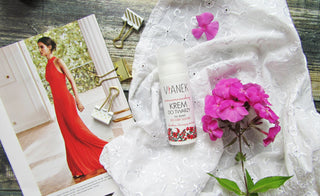 Anti-Wrinkle Day Facial Cream for Dry Skin with Red Clover Vianek - 2