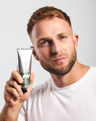 Monolit after-shave balm with panthenol and an instant soothing effect on irritation - 4