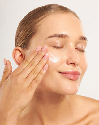 Nutridome moisturising anti-wrinkle day face cream with macadamia oil - 2