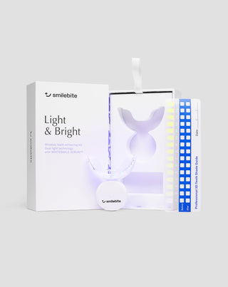 Teeth whitening kit with LED lamp and Light & Bright Smilebite whitening gel - 1