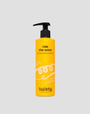 Twisty emollient conditioner for curly hair with rose and hemp oil