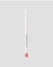 Lip liner with long-lasting formula and Nutridome vitamin E