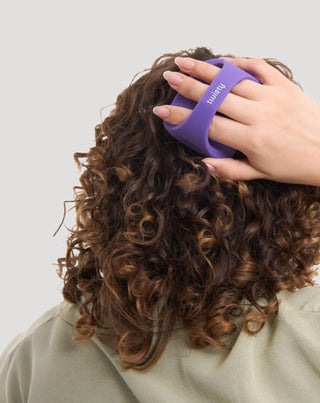 Silicone massager set + enzymatic scrub for cleansing and stimulating scalp microcirculation — Twisty - 4